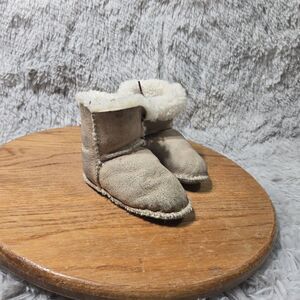 Unbranded Unisex Baby Toddler Chestnut Shearling Fur Boots Size 5.5 Inches Comfy